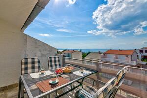Dvosobni apartman Selce Dvosobni apartman Selce, Crikvenica (A-3030-c)