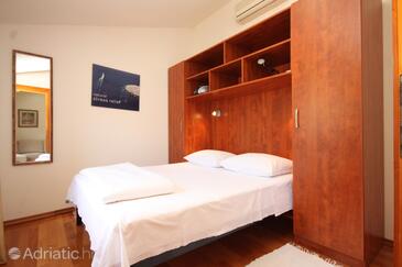 Apartmanok a tenger mellett Komiza, Vis - 3035