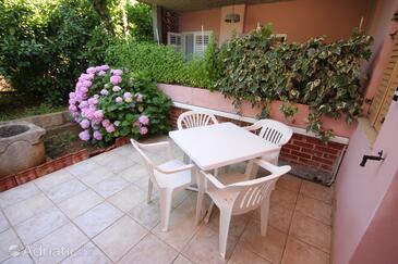 Apartments with parking space Mali Lošinj, Lošinj - 3044