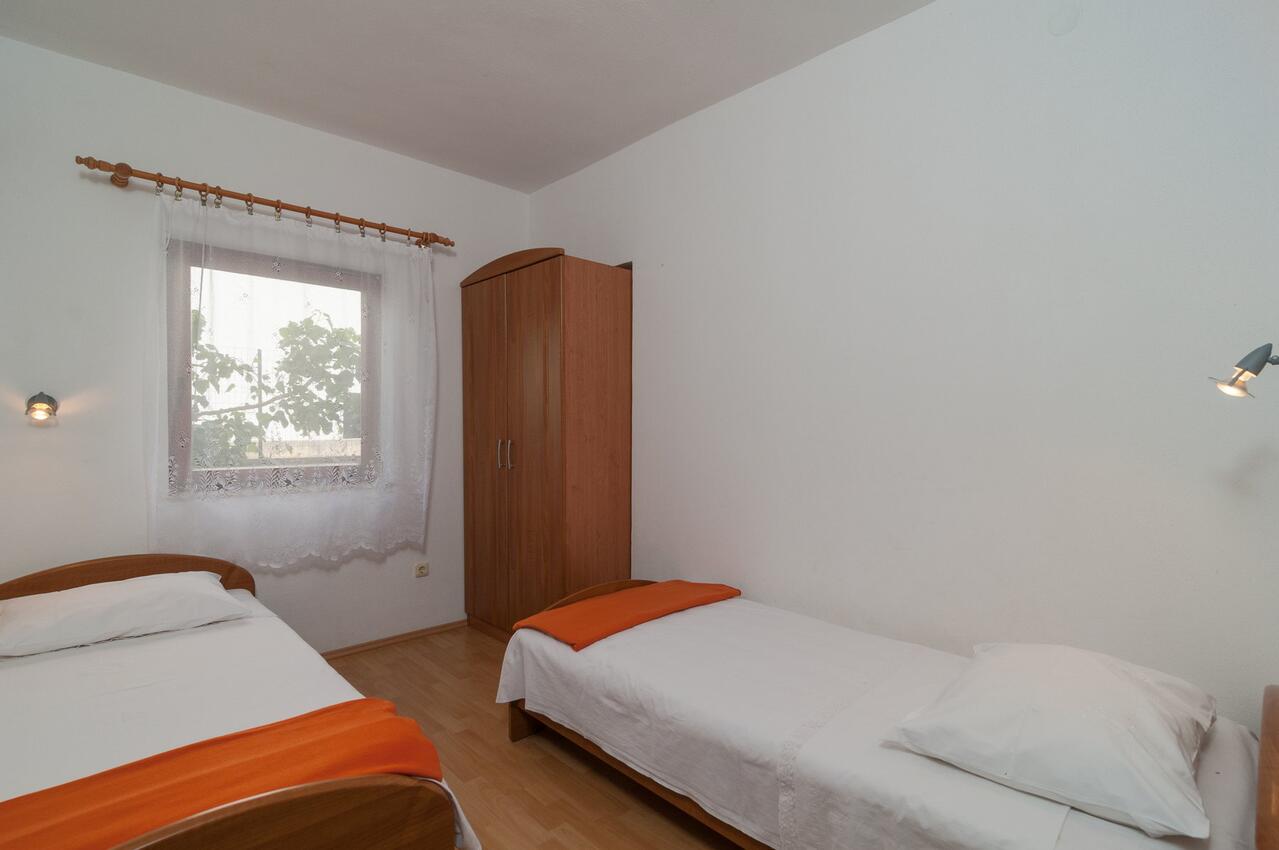 Appartamenti con parcheggio Postire - Postira, Brazza - Brač - 3065