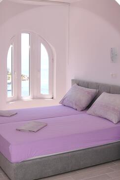 Appartementen met zwembad geschikt voor gezinnen met kinderen Potocnica, Pag - 3075