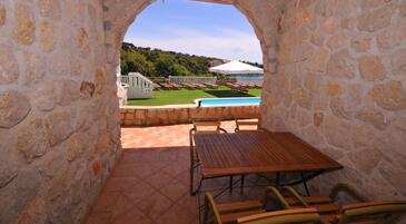 Апартаменти для сім'ї з басейном Поточніца - Potočnica, Паг - Pag - 3075