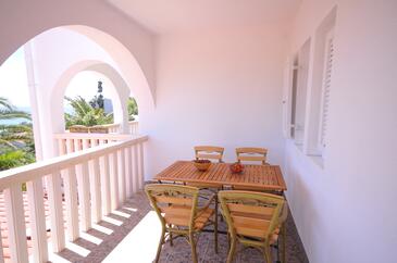 Appartementen met zwembad geschikt voor gezinnen met kinderen Potocnica, Pag - 3075