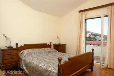 Apartamente lângă mare cu piscină Seget Vranjica, Trogir - 3078