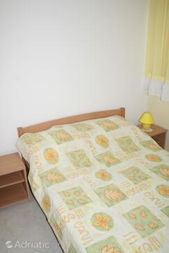 Ferienwohnungen mit Pool für Familien Stara Novalja, Pag - 3083