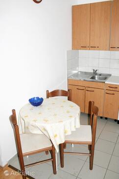 Apartments by the sea Mandre (Pag) - 3084