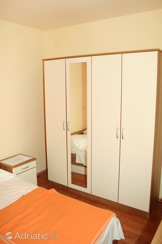 A-3086-b - Private accommodation - Apartments by the sea Stara Novalja, Pag