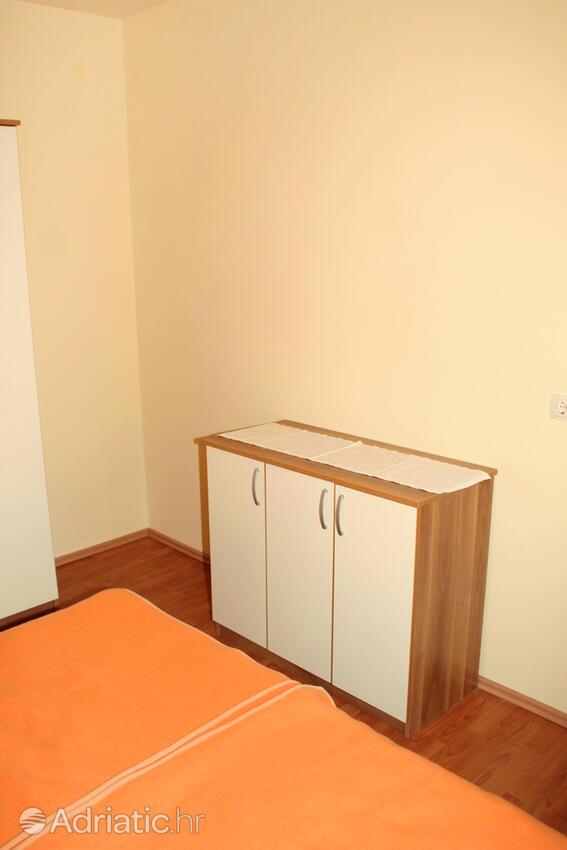 A-3086-b - Private accommodation - Apartments by the sea Stara Novalja, Pag