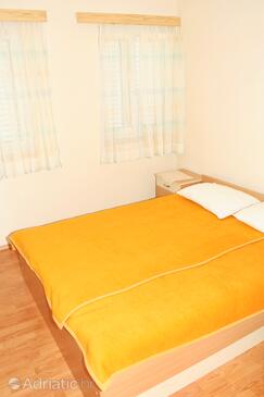 Apartments by the sea Stara Novalja, Pag - 3086