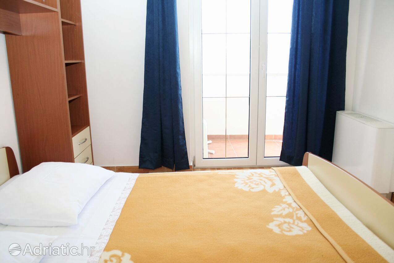 A-3088-a - Kwatery prywatne - Apartamenty i pokoje nad morzem Primosten