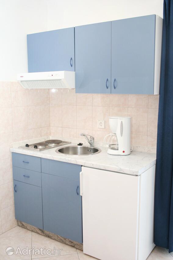 A-3088-a - Kwatery prywatne - Apartamenty i pokoje nad morzem Primosten