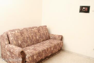 Apartmani i sobe uz mere Primosten - 3088