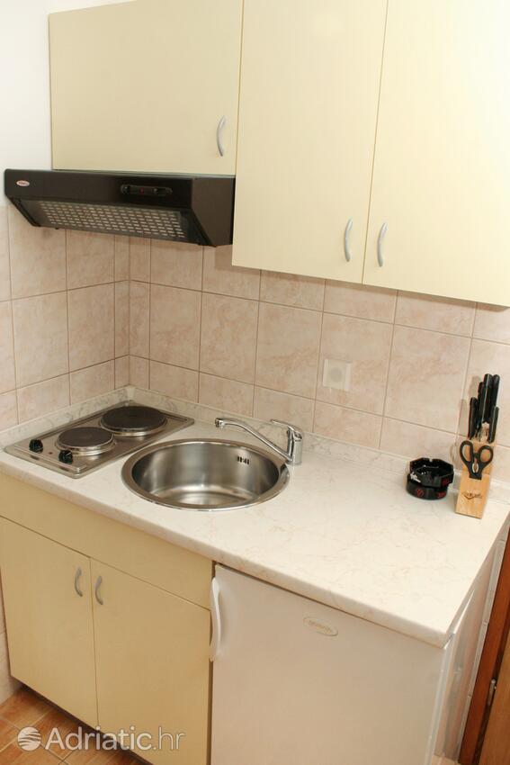 A-3088-b - Kwatery prywatne - Apartamenty i pokoje nad morzem Primosten