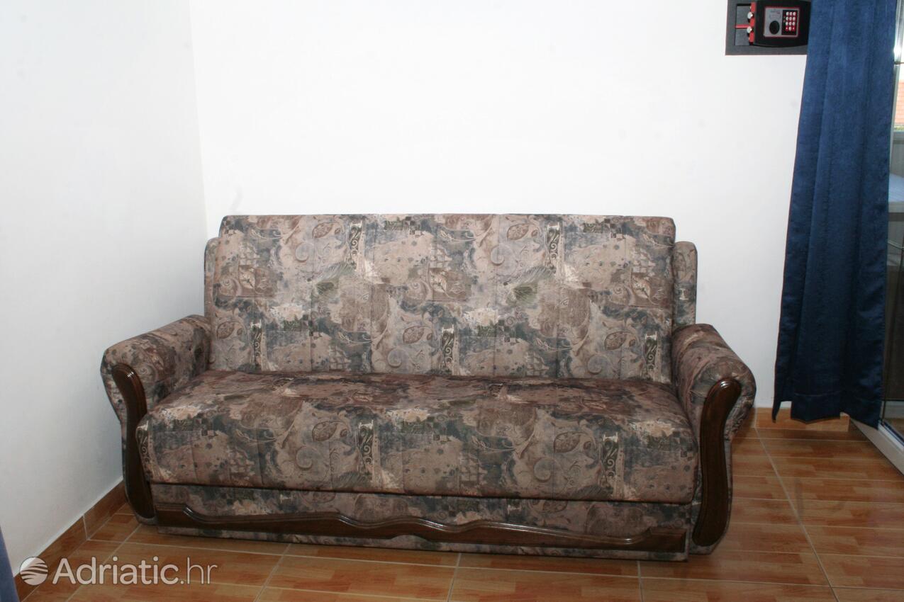 A-3088-b - Kwatery prywatne - Apartamenty i pokoje nad morzem Primosten