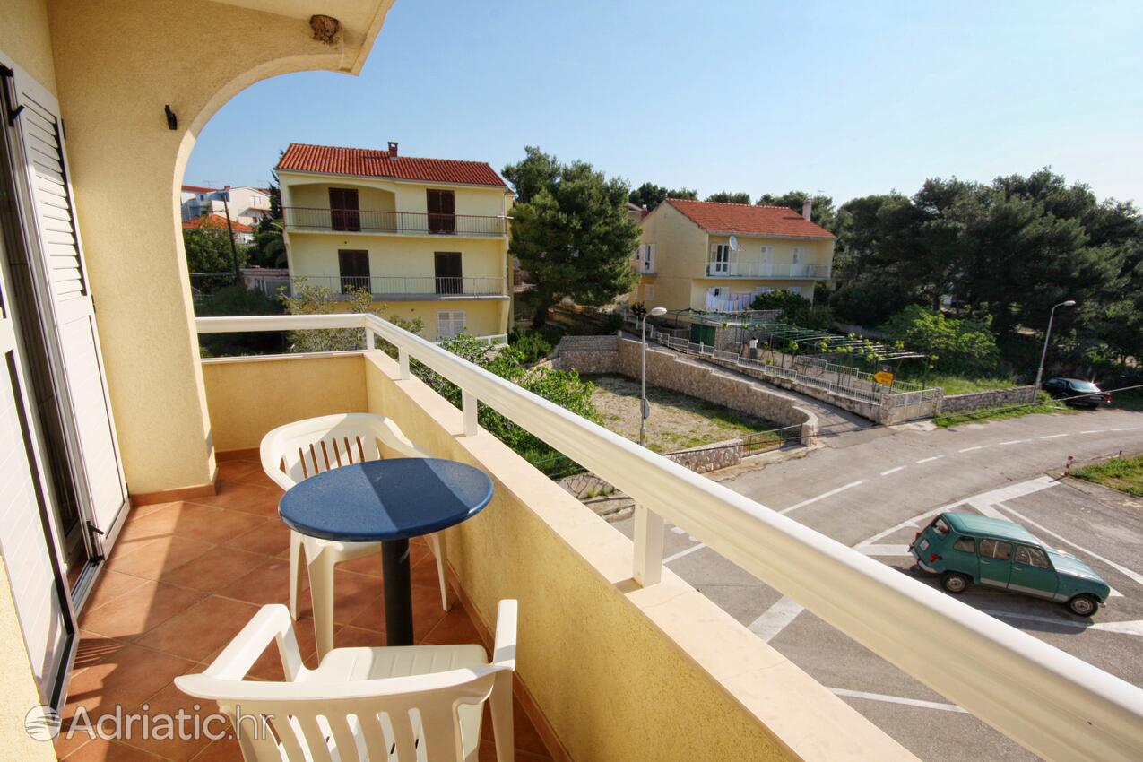 A-3088-c - Kwatery prywatne - Apartamenty i pokoje nad morzem Primosten