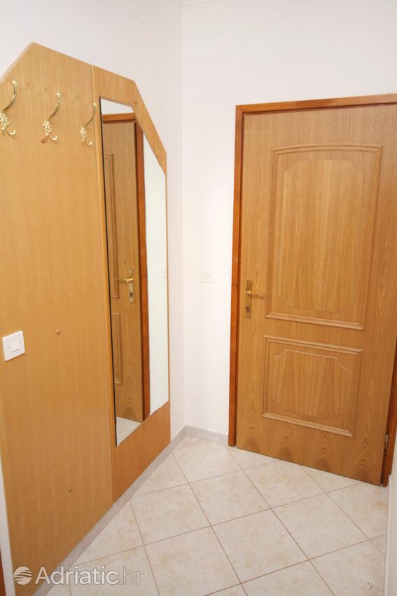 A-3088-c - Kwatery prywatne - Apartamenty i pokoje nad morzem Primosten
