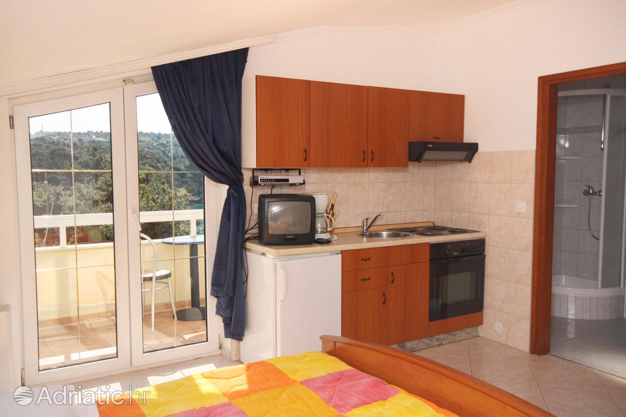 AS-3088-a - Kwatery prywatne - Apartamenty i pokoje nad morzem Primosten