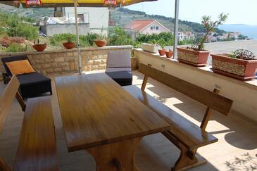 Apartments by the sea Bilo, Primošten - 3090