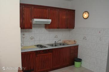 Apartments by the sea Rogoznica - 3094