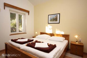 Apartments by the sea Rogoznica - 3094