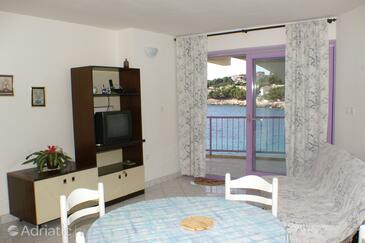 Apartmani uz more s bazenom Bilo, Primošten - 3096