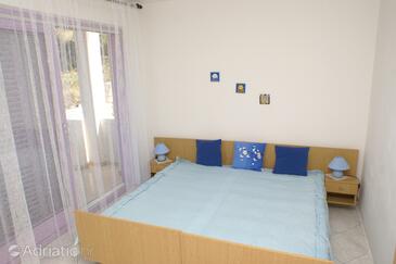 Apartamentos junto al mar con piscina fue - Bilo, Primosten - 3096