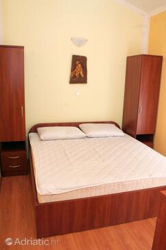 Apartments and rooms by the sea Rogoznica - 3097