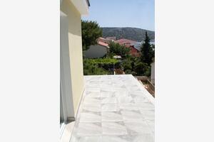 Two bedroom apartment Rogoznica (A-3097-b)