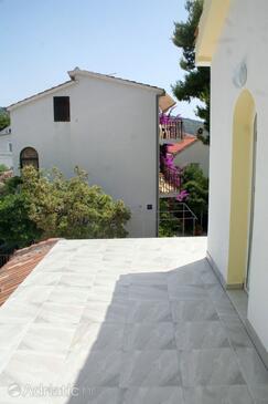 Apartments and rooms by the sea Rogoznica - 3097