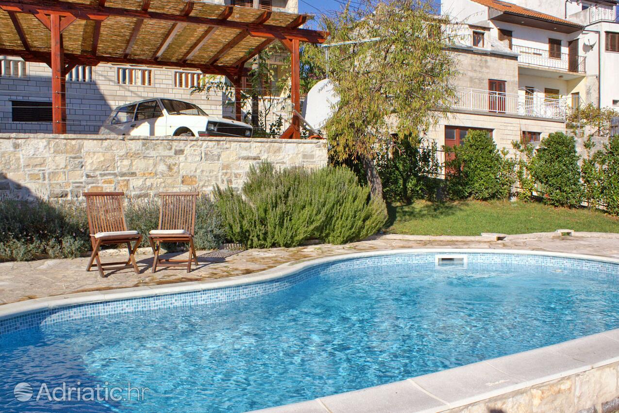 Haus am Meer mi Pool Sumartin, Brac - 3101