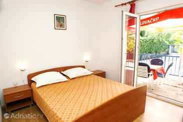 Apartments by the sea Trpanj, Pelješac - 3157