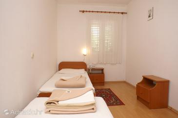 Apartments by the sea Trpanj, Pelješac - 3162