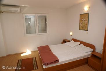 Apartments by the sea Trpanj, Pelješac - 3162