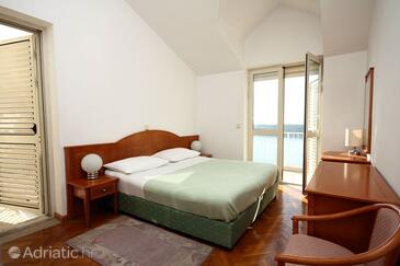 Apartments with parking space Dubrovnik - 3181