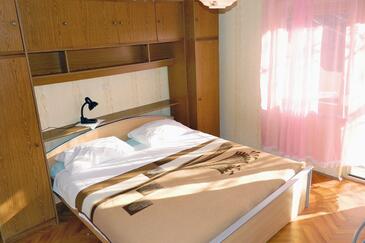 Appartamenti e camere con parcheggio Palit, Arbe - Rab - 3195