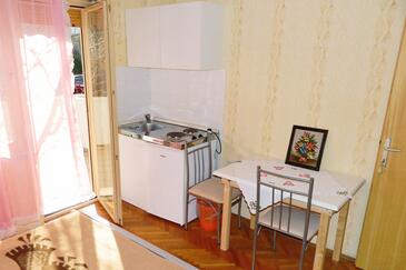 Appartamenti e camere con parcheggio Palit, Arbe - Rab - 3195