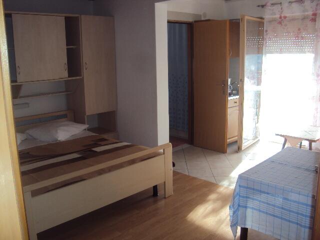 Apartments and rooms with parking space Palit, Rab - 3195