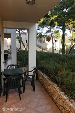 Apartments by the sea Rogoznica - 3197