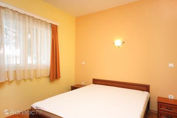 Apartments by the sea Rogoznica - 3199