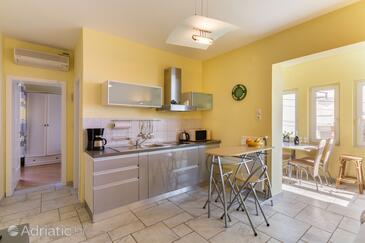 Lejligheder ved havet Barbat, Rab - 3203