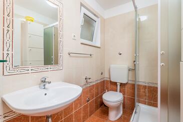 Apartmány s terasou Tisno, Severní Dalmácie