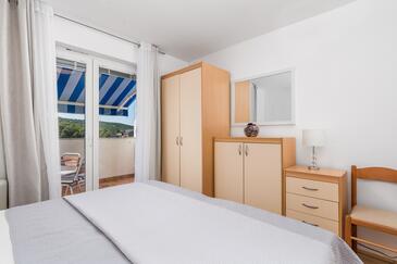 Apartmány s terasou Tisno, Severní Dalmácie