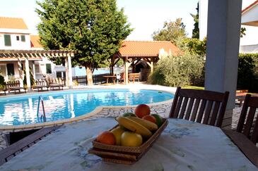 Rodinné apartmány s bazénem Kampor, Rab - 3214