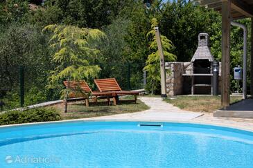 Family-friendly apartments with swimming pool Banjol, Rab - 3215