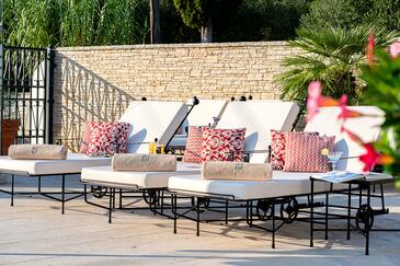 Rooms Tisno, North Dalmatia