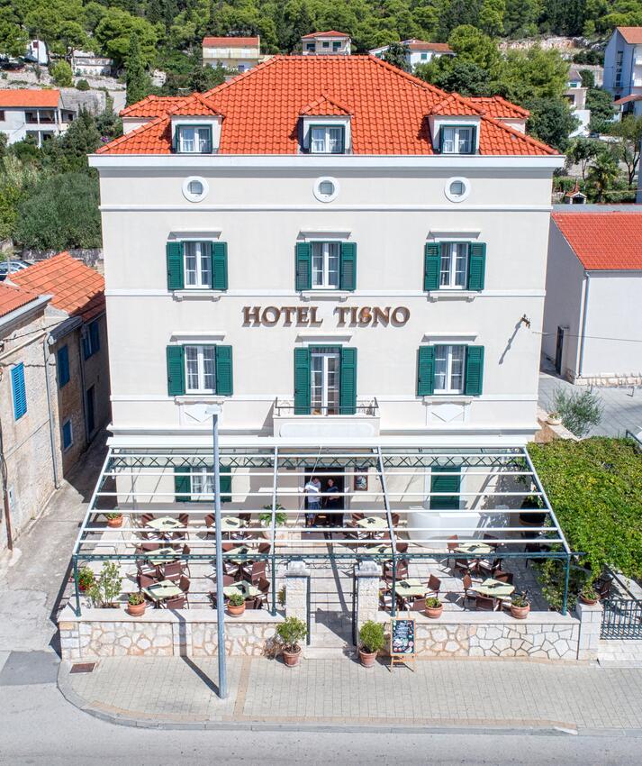 Rooms Tisno, North Dalmatia