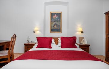 Rooms Tisno, North Dalmatia