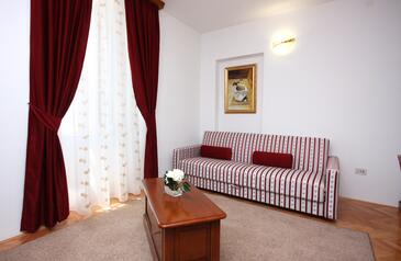 Rooms Tisno, North Dalmatia