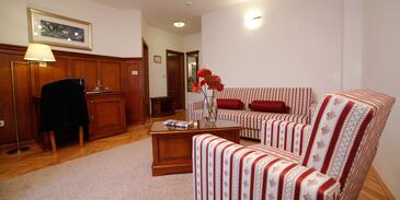 Rooms Tisno, North Dalmatia