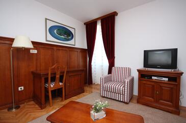 Rooms Tisno, North Dalmatia